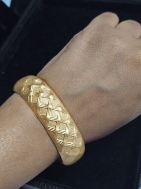 Vintage Gold Textured Clamper Bracelet - Women Accessories